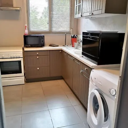 Appartamento Rue Des Martyrs De La Resistance