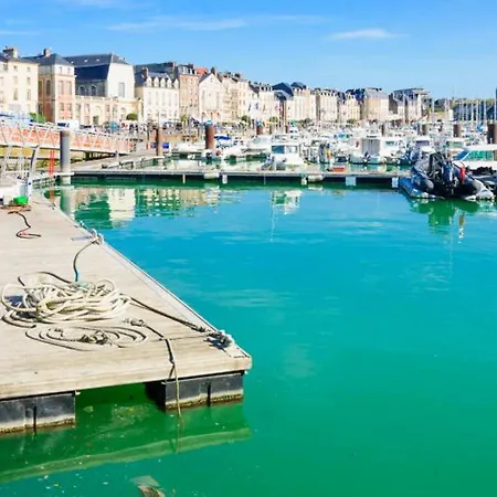 Apartment Rue Des Martyrs De La Resistance Dieppe